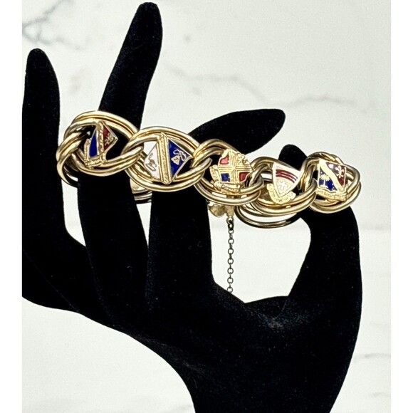 Vintage Gold Tone Heraldic Enamel Shield Link Bracelet 7" - Picture 1 of 14